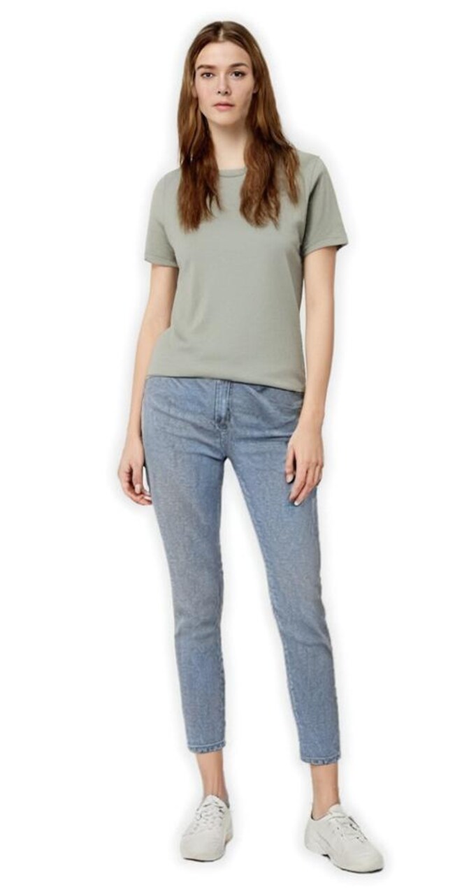 BELLA + CANVAS® Women’s Relaxed Jersey Crewneck Short Sleeve Tee